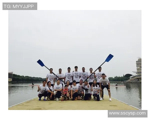 南京羽毛球队在大师赛中的团队协作表现分析与点评 南京羽毛球队在大师赛中的团队协作表现分析与点评